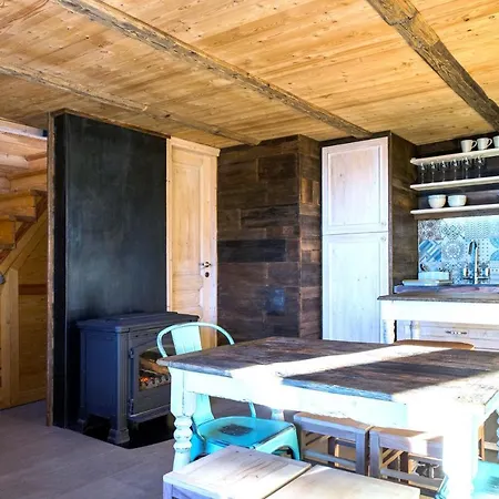 Kostovac Boutique Homes - House 1